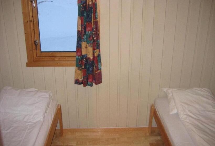 小室, Nordkapp Camping