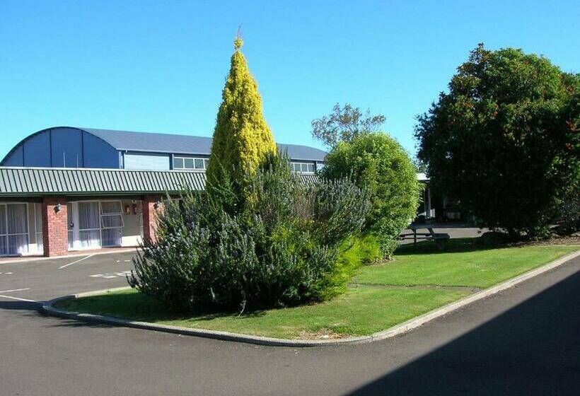 Студия Стандарт, Palmerston North Motel