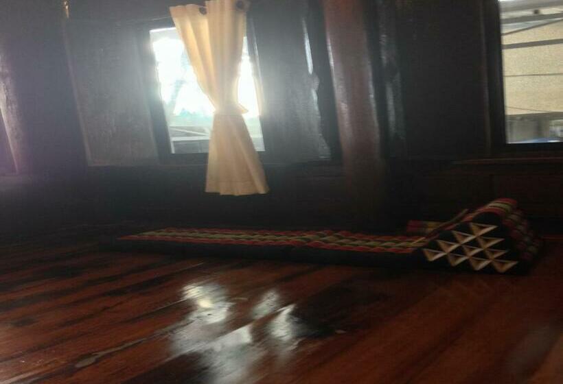 غرفة عائلية, Ban U Thong Accommodations