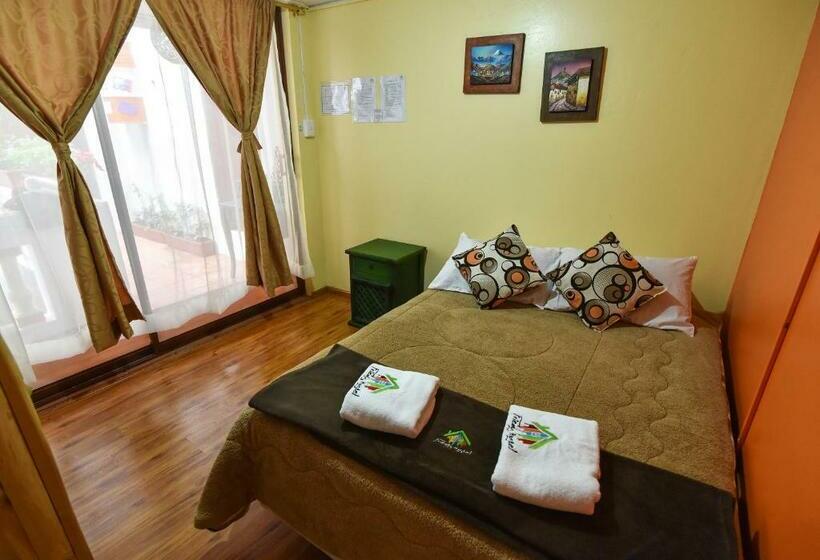 חדר סטנדרט יחיד, Friends Hotel & Rooftop   Historic Center & Museums