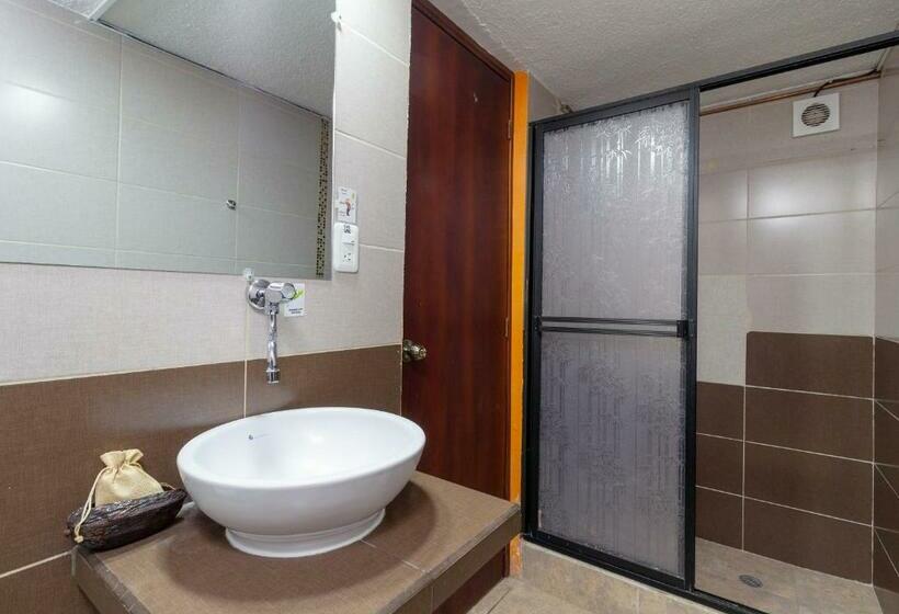 חדר סטנדרט יחיד, Friends Hotel & Rooftop   Historic Center & Museums