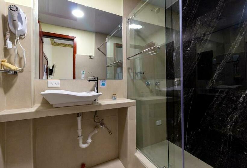 חדר סופריור, Friends Hotel & Rooftop   Historic Center & Museums