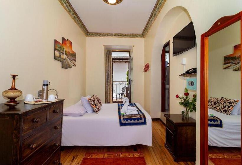 חדר דלוקס עם מרפסת, Friends Hotel & Rooftop   Historic Center & Museums