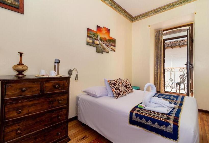 חדר דלוקס עם מרפסת, Friends Hotel & Rooftop   Historic Center & Museums