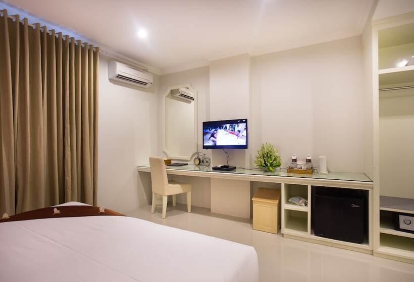 Номер Superior, Amalfi Hotel Seminyak