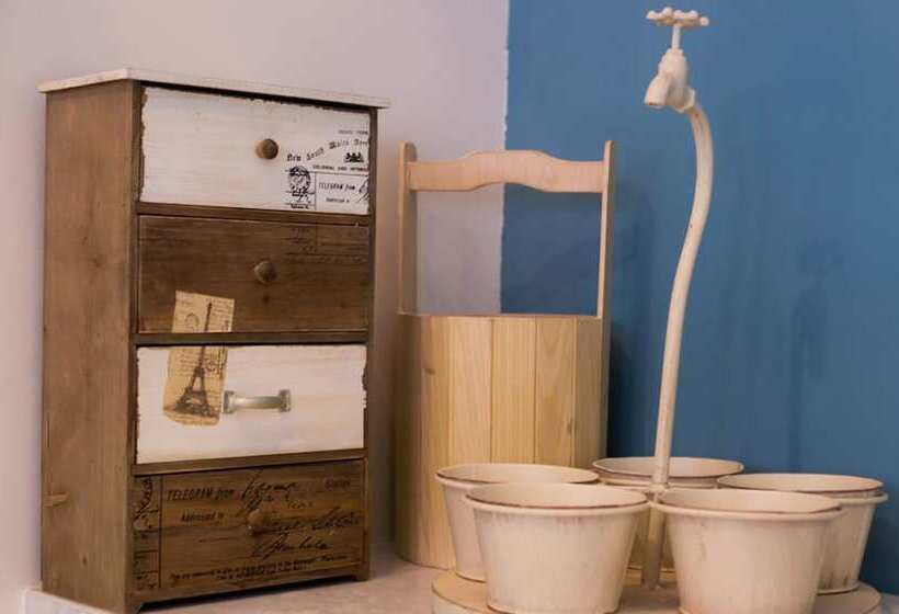 バルコニー付きデラックスルーム, Amalfi Hotel Seminyak