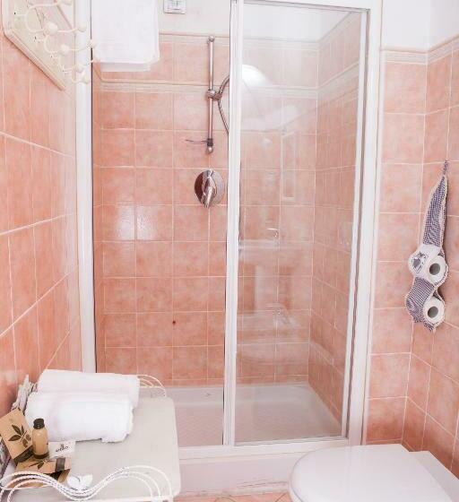 اتاق استاندارد چهار تخته, Stay Bergamo