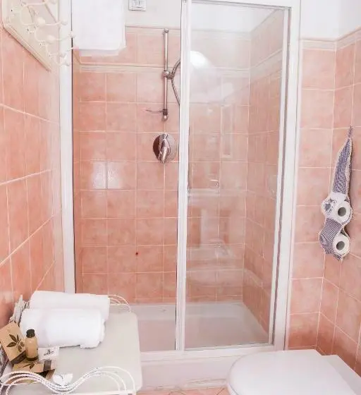 اتاق استاندارد چهار تخته, Stay Bergamo
