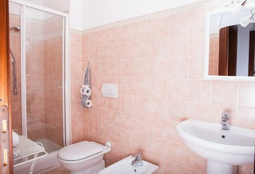 اتاق استاندارد چهار تخته, Stay Bergamo