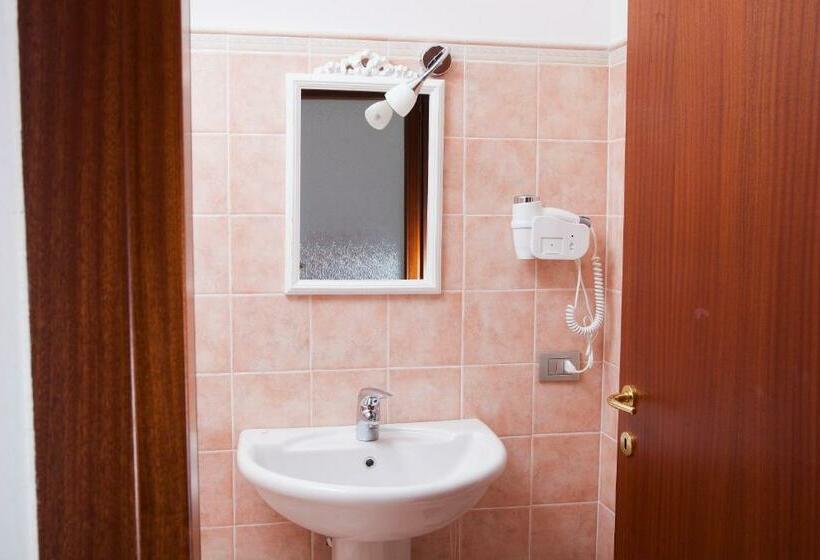 اتاق استاندارد چهار تخته, Stay Bergamo