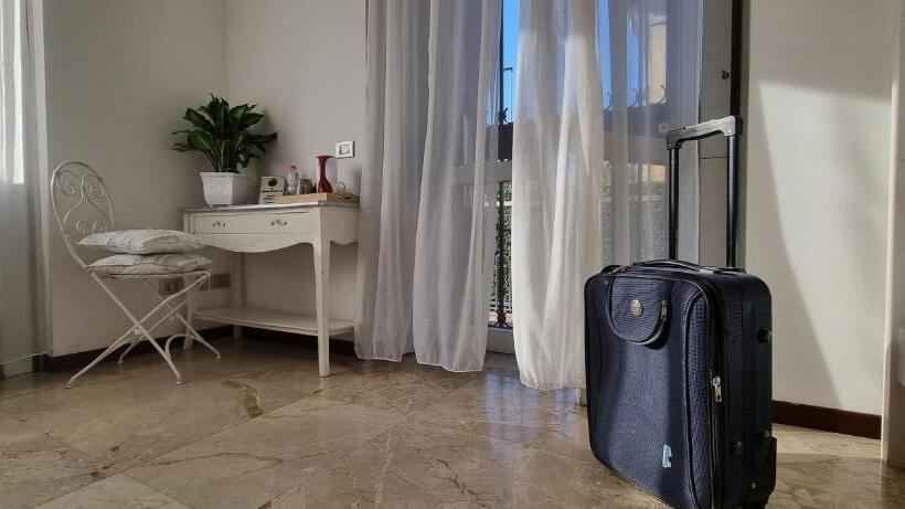 اتاق استاندارد چهار تخته, Stay Bergamo