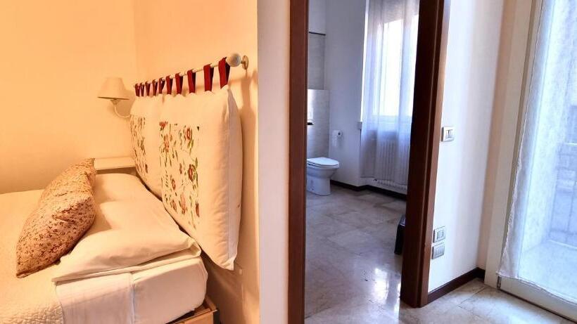 اتاق سوپریور سه تخته, Stay Bergamo