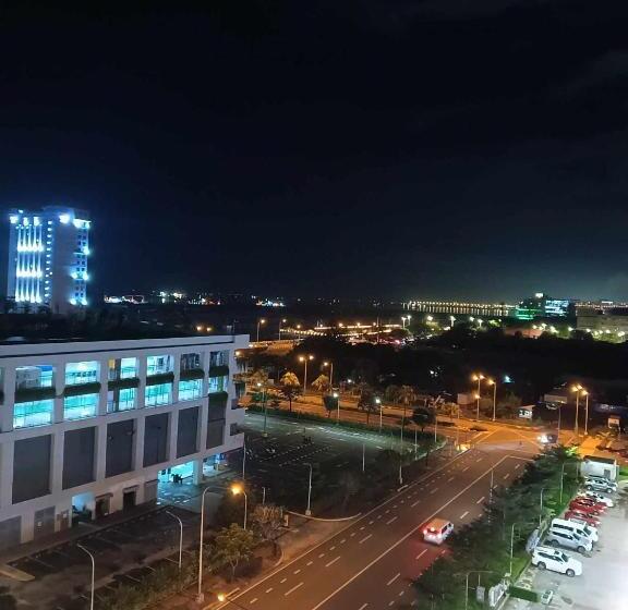 1 Bedroom Apartment with Balcony, Shell Residences