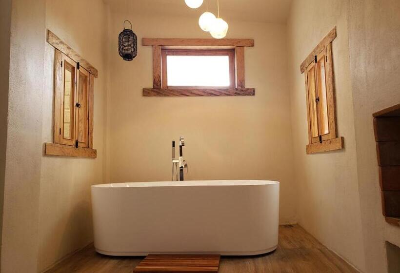 سوئیت با تخت بزرگ, Casa Carmen