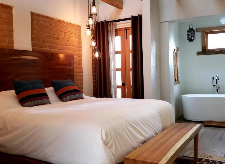 سوئیت با تخت بزرگ, Casa Carmen