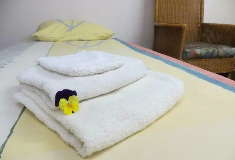 バス共有のスタンダードルーム, B&b Rezonans