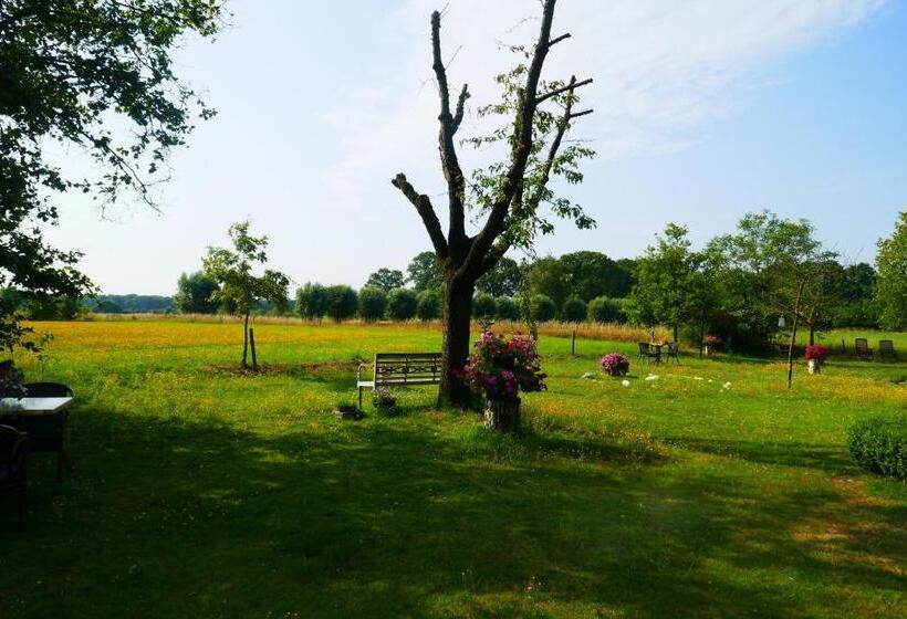 חדר סטנדרט לשלושה, B&b Rezonans