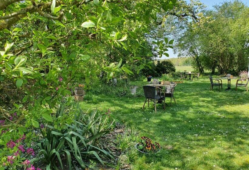 חדר סטנדרט לשלושה, B&b Rezonans