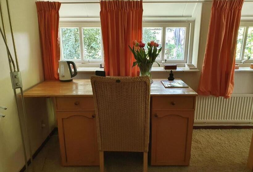 Семейный Номер, B&b Rezonans
