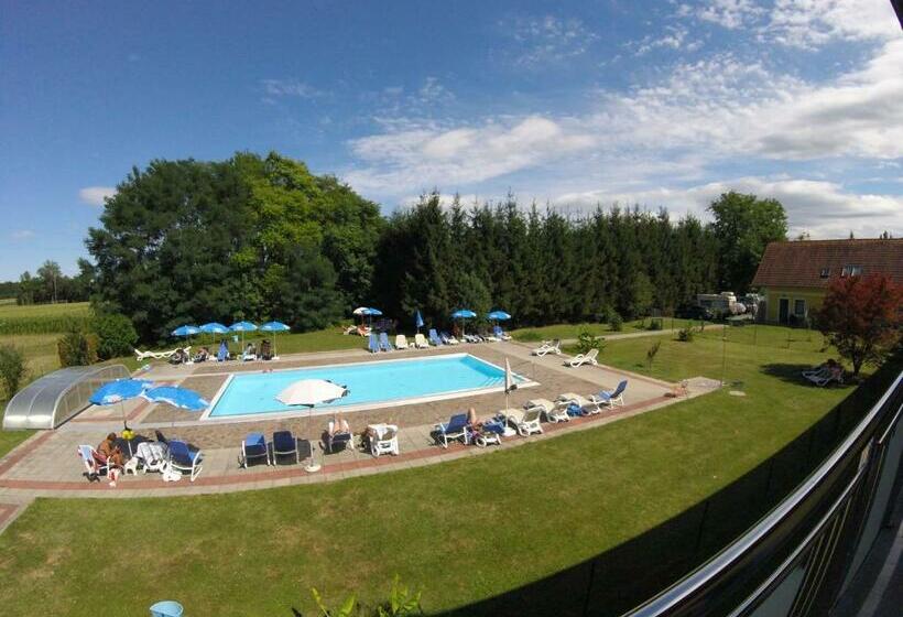 غرفة قياسية مزوَّدة بشُرفة, Gasthof Zum Lindenhof