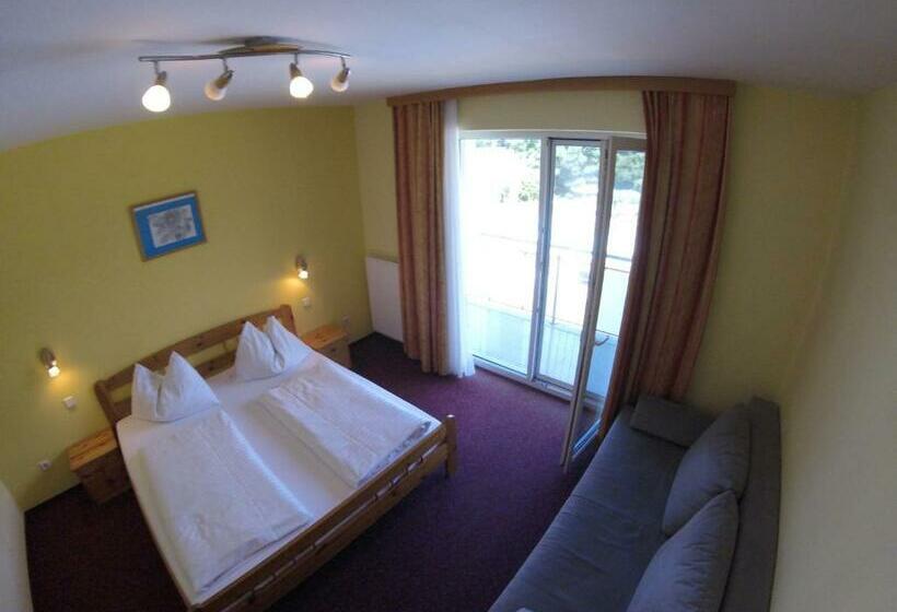 غرفة قياسية مزوَّدة بشُرفة, Gasthof Zum Lindenhof