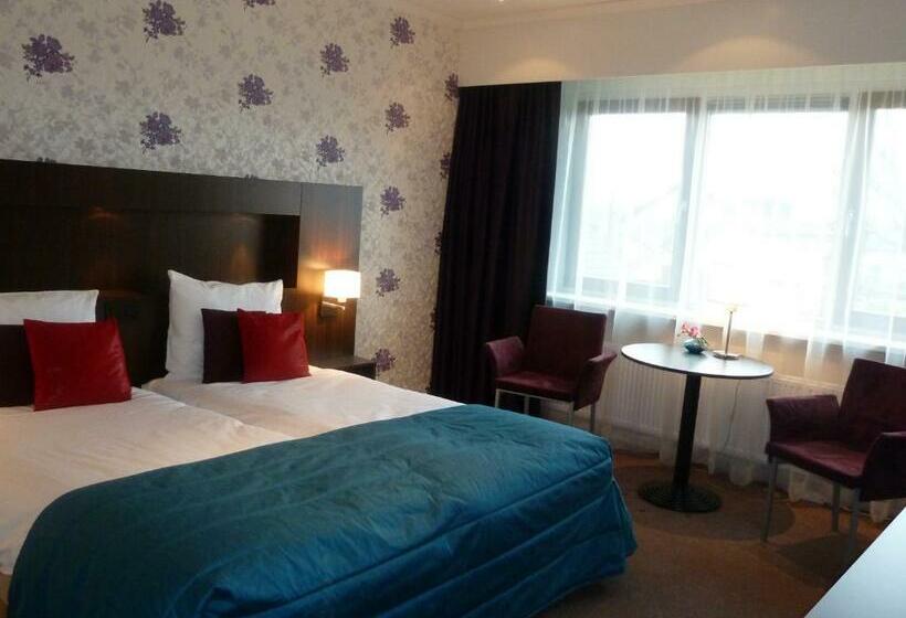 חדר דלוקס, Het Landhuis