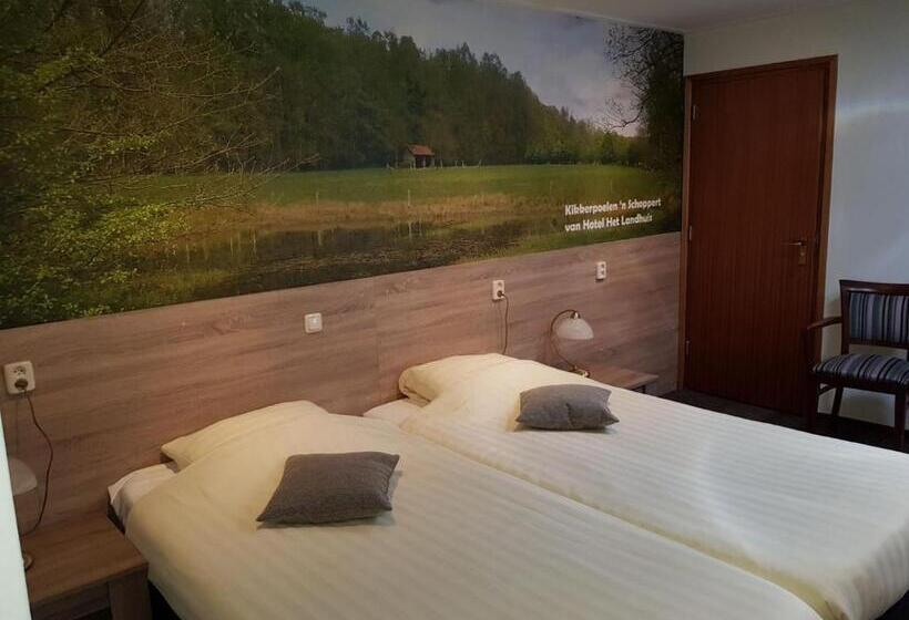 חדר קומפורט לשלושה, Het Landhuis