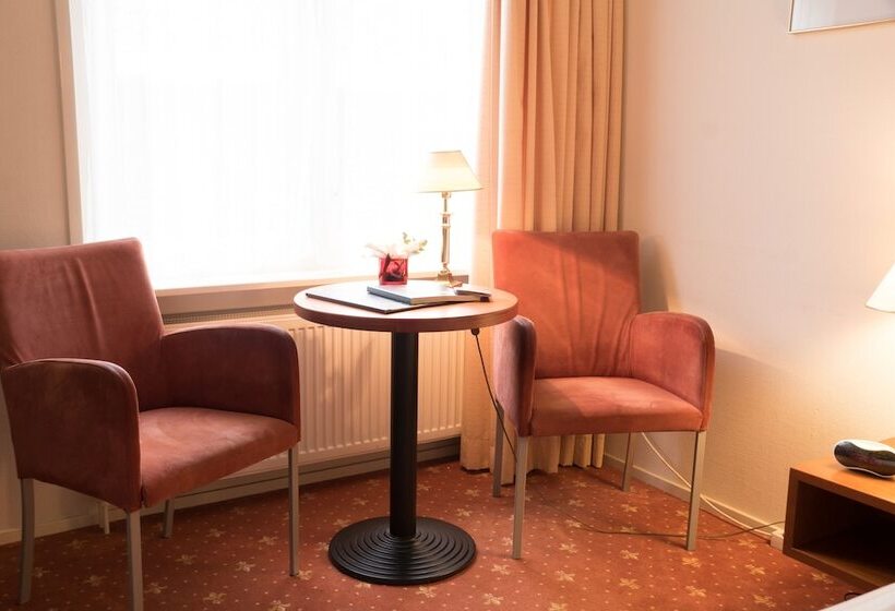 חדר סטנדרט, Het Landhuis