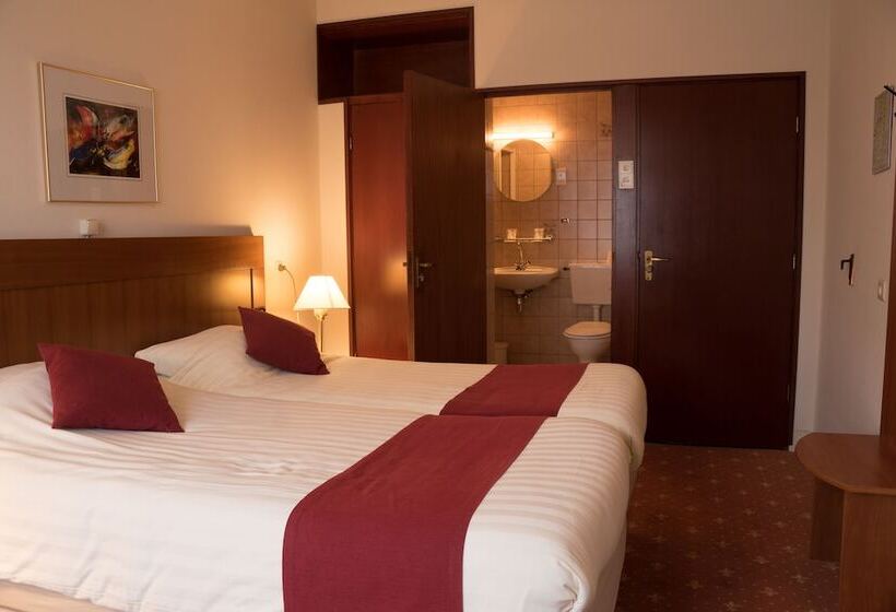 חדר סטנדרט, Het Landhuis