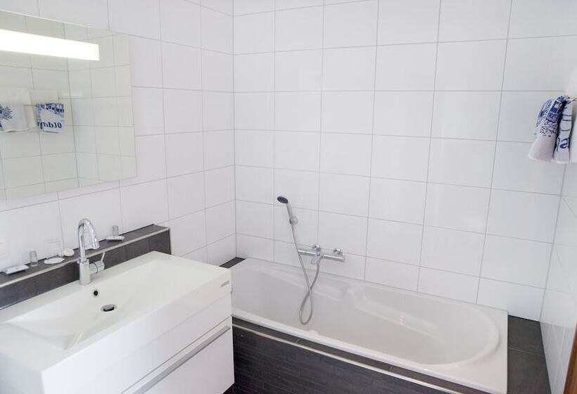 חדר דלוקס, Het Landhuis