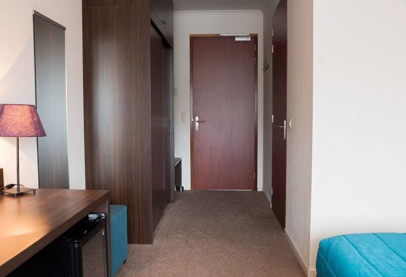 Номер Deluxe, Het Landhuis
