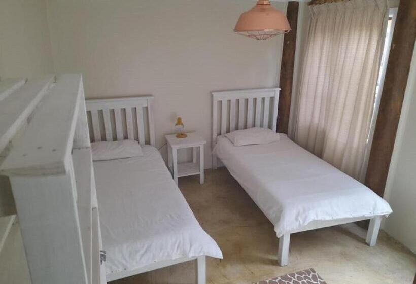 Номер Стандарт Совместная Ванная, Island Vibe Knysna