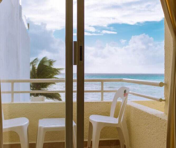 オーシャンビューデラックスルームバルコニー付き, Playa Maya By Mij Beachfront