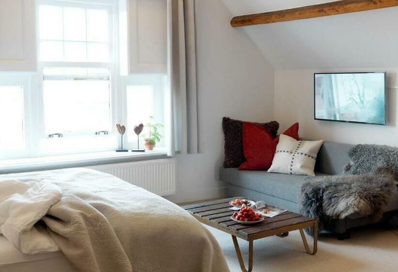 Номер Deluxe, Station Amstelveen