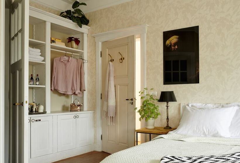 高级大房间, Station Amstelveen