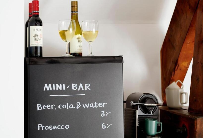 豪华房间, Station Amstelveen