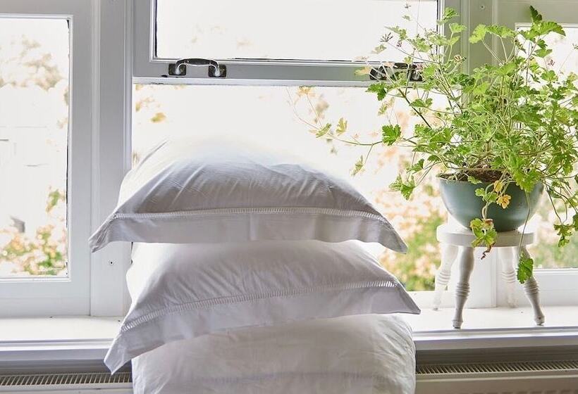 套房, Station Amstelveen