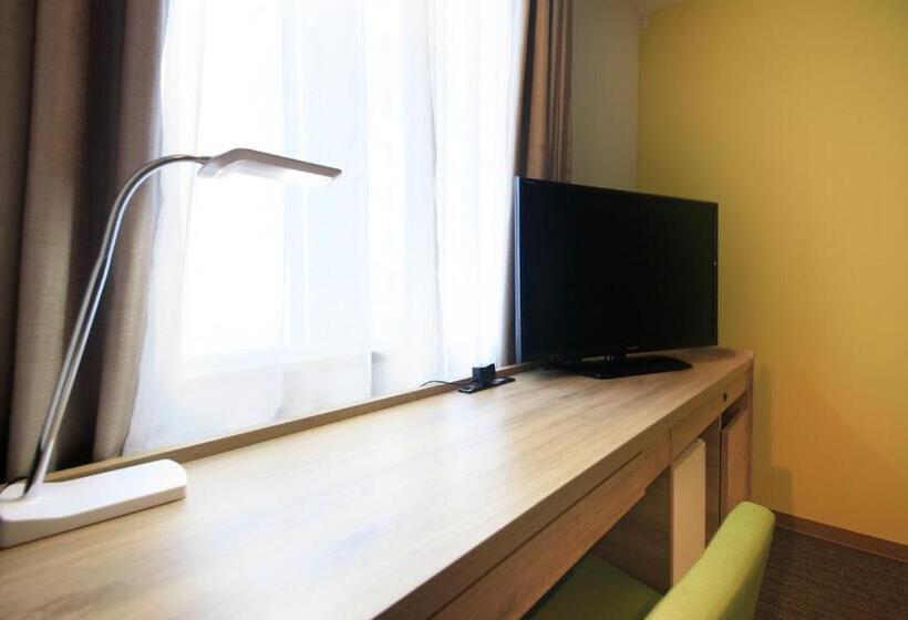 غرفة قياسية, Sunshine Utsunomiya