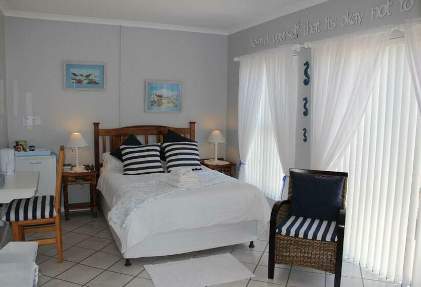 Номер Стандарт, Makarios B&b