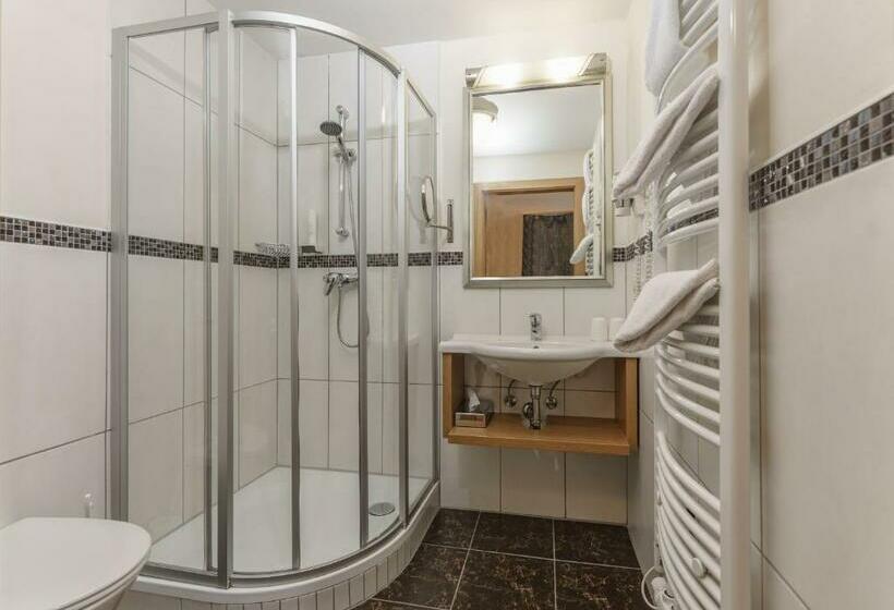 Семейный Номер, Panoramahotel Gürtl