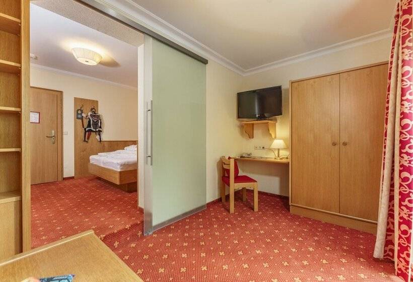 Aile Odası, Panoramahotel Gürtl