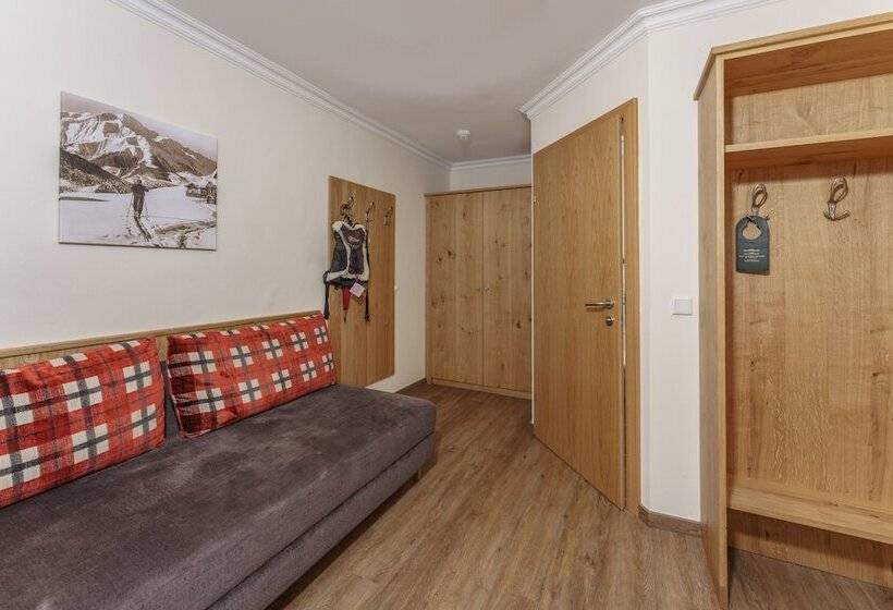 Aile Odası, Panoramahotel Gürtl