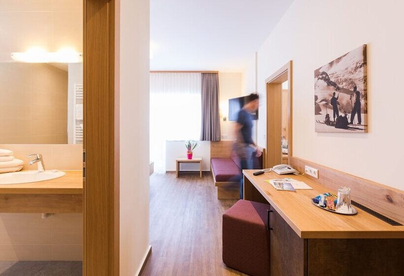 سوییت خانوادگی, Panoramahotel Gürtl