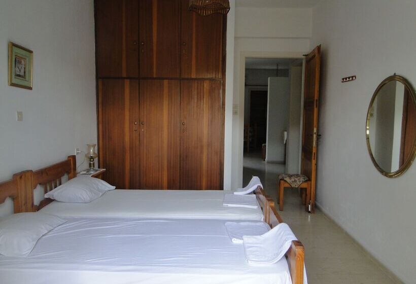 スタンダードスタジオ, Paradise Inn