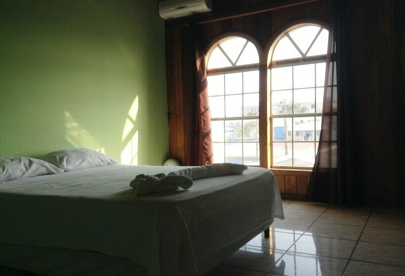 غرفة قياسية, Amelia Guest House