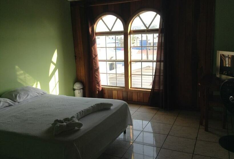 غرفة قياسية, Amelia Guest House