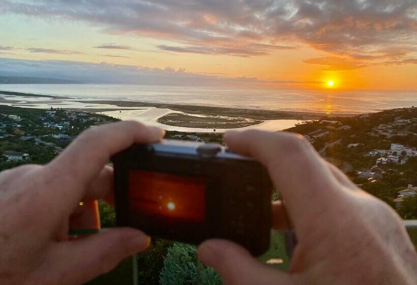 جناح ديلوكس, La Vista Lodge