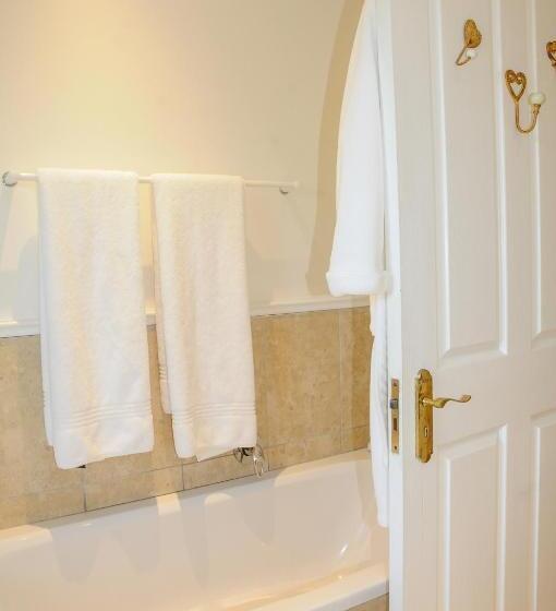 جناح مطلّ علي البحر, La Vista Lodge