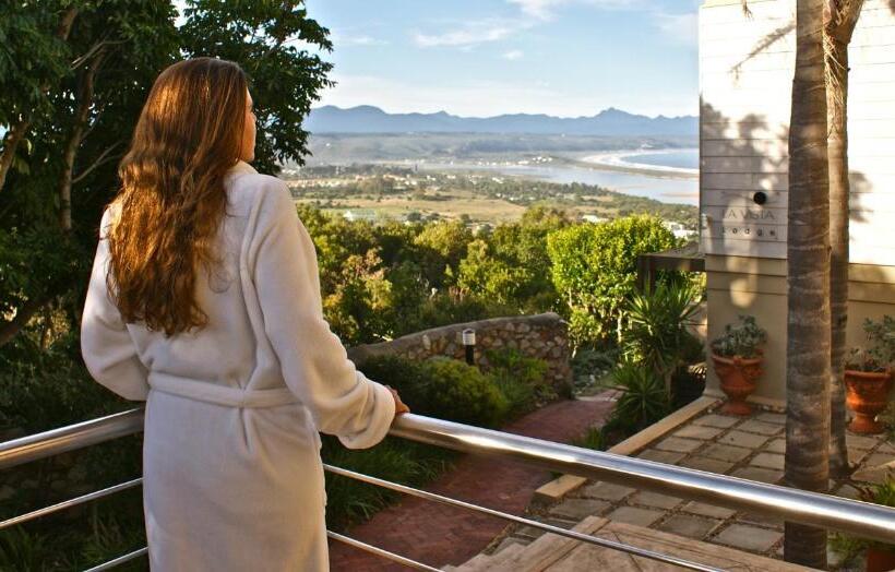 جناح مطلّ علي الحديقة, La Vista Lodge