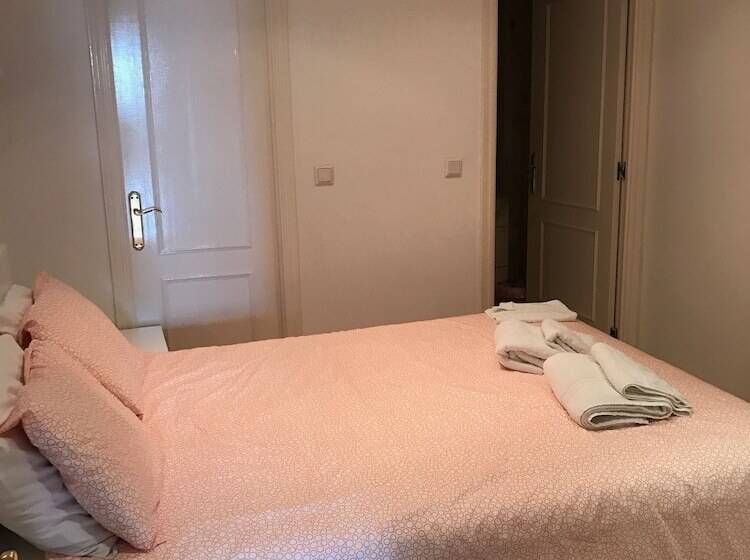 Апартаменты 3 Спальни, Skol Apartments Marbella
